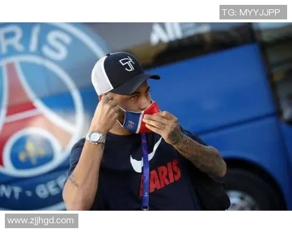 足球明星因新冠疫情不幸去世引发全球哀悼与关注